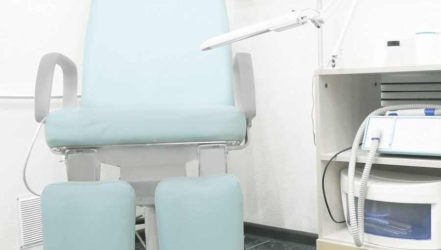 Fußpflegestuhl test